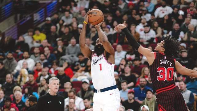 开云平台-洛城德比！小卡伤情不明，哈登硬刚湖人东詹，双方都是排名卡位战